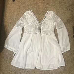 Selfie Leslie NWOT CARSON CROCHET BELL SLEEVE DRESS ~ WHITE ~ Size XL